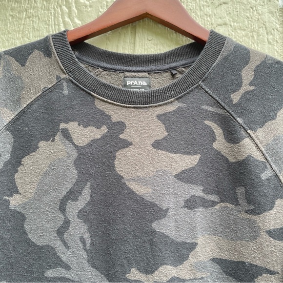 prAna Sweatshirts Womens L Black Camo Cozy Up Pullover Comfort - Picture 2 of 12